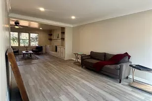 423 Orchards Walk, Stone Mountain, GA 30087 - Photo 4