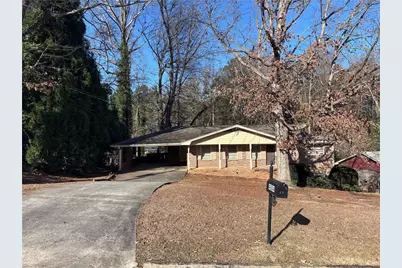 4884 Oakside Dr, Stone Mountain, GA 30088 - Photo 2