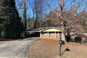 4884 Oakside Dr, Stone Mountain, GA 30088 - Photo 2