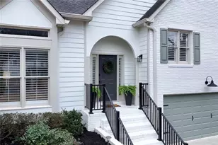 1081 Pine Grove Dr, Alpharetta, GA 30009 - Photo 4