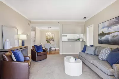 1800 Clairmont Lake #719, Decatur, GA 30033 - Photo 2