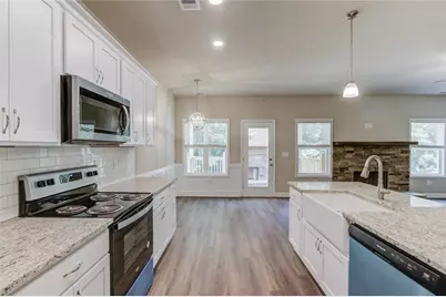 6450 River Plantation Station Drive, Lula, GA 30554 - Photo 12