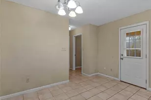 95 Rosewood Dr, McDonough, GA 30253 - Photo 2