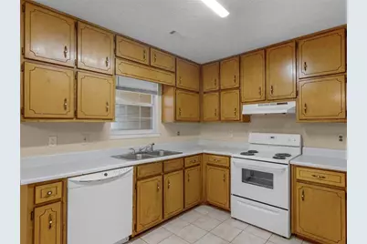 95 Rosewood Drive, McDonough, GA 30253 - Photo 8