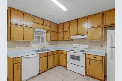 95 Rosewood Drive, McDonough, GA 30253 - Photo 4