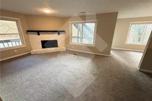 899 Pastel Dr, Marietta, GA 30008 - Photo 4