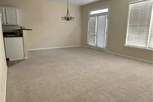 1277 Houndslake Dr, Marietta, GA 30008 - Photo 8