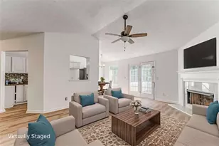 4379 Cross Ln, Decatur, GA 30035 - Photo 4