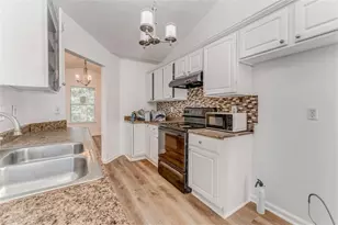 4379 Cross Ln, Decatur, GA 30035 - Photo 6