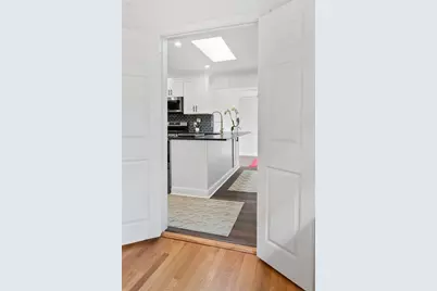 2347 Clairmont Road, Atlanta, GA 30329 - Photo 12