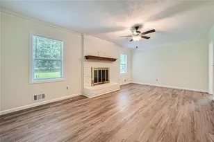 881 Jefferson Dr SW, Conyers, GA 30094 - Photo 4