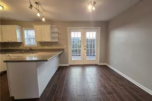 1014 Summer Pl, Norcross, GA 30071 - Photo 2