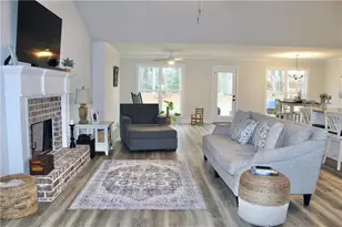 41 Meagan St, Statham, GA 30666 - Photo 6