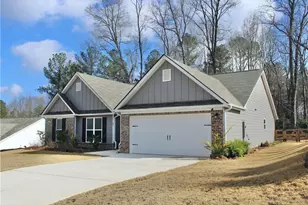 41 Meagan St, Statham, GA 30666 - Photo 2