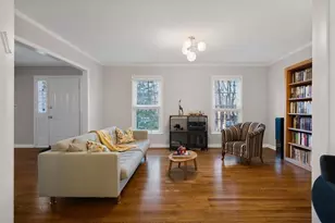 2363 Leisure Lake Dr, Dunwoody, GA 30338 - Photo 4