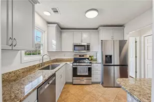2163 Berryhill Cir SE, Smyrna, GA 30082 - Photo 2