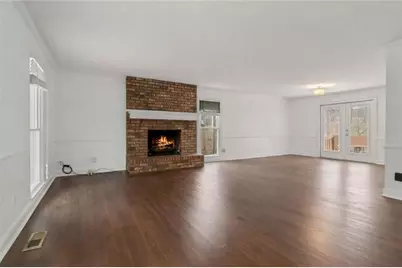 1114 Wind Hill Lane SW, Marietta, GA 30064 - Photo 6