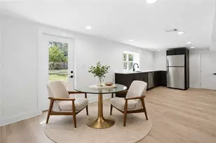 1696 Dunwoody Pl NE, Atlanta, GA 30324 - Photo 12