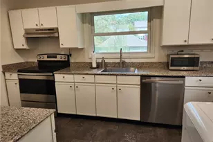 2037-B Lively Ridge Road NE, Atlanta, GA 30329 - Photo 4