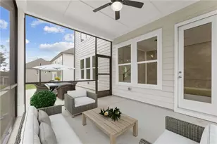 723 Crest Line Trl, Powder Springs, GA 30127 - Photo 6