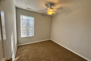 5663 Windfall Ln, Lithonia, GA 30058 - Photo 20