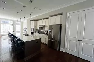 6580 Aria Village Dr, Sandy Springs, GA 30328 - Photo 6