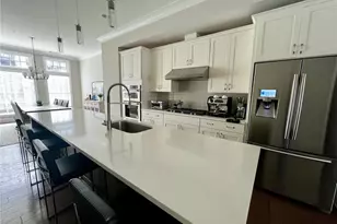 6580 Aria Village Dr, Sandy Springs, GA 30328 - Photo 2