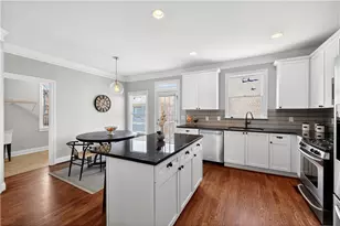 1694 Carr Cir NW, Atlanta, GA 30318 - Photo 10