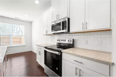 2253 Mulsanne Drive, Lithonia, GA 30058 - Photo 10