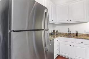 1175 Church St, Decatur, GA 30030 - Photo 6