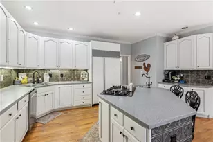 5388 Frazer Rd, Buford, GA 30518 - Photo 14