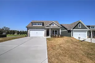 146 Sunflower Circle, Cartersville, GA 30121 - Photo 2