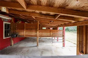 225 Banks Rd, Fayetteville, GA 30214 - Photo 8