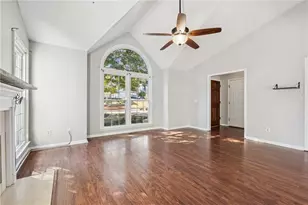 2470 Jakin Way, Suwanee, GA 30024 - Photo 10