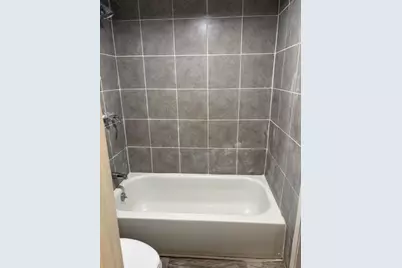 621 Garden Walk Drive, Stone Mountain, GA 30083 - Photo 4