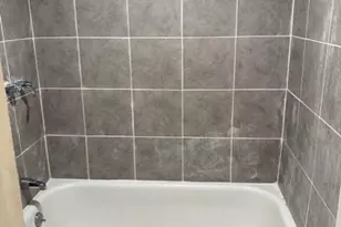 621 Garden Walk Dr, Stone Mountain, GA 30083 - Photo 4