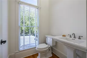 12 Candler Grove Dr, Decatur, GA 30030 - Photo 8