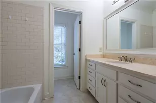 12 Candler Grove Dr, Decatur, GA 30030 - Photo 20