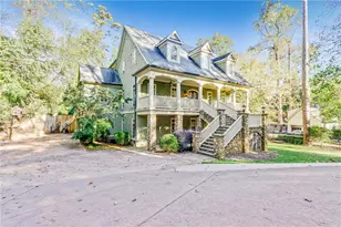 4227 Peachtree Dunwoody Road NE, Atlanta, GA 30342 - Photo 2