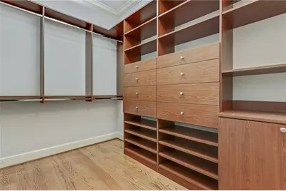 4227 Peachtree Dunwoody Road NE, Atlanta, GA 30342 - Photo 30