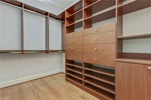 4227 Peachtree Dunwoody Road NE, Atlanta, GA 30342 - Photo 30