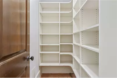 4227 Peachtree Dunwoody Road NE, Atlanta, GA 30342 - Photo 22