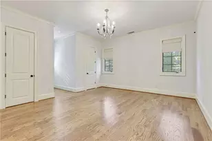4227 Peachtree Dunwoody Road NE, Atlanta, GA 30342 - Photo 34