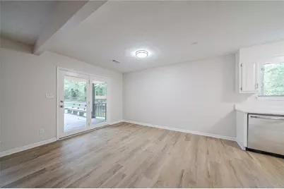 5115 Carole Place, Stone Mountain, GA 30087 - Photo 10