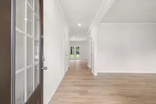 114 Biltmore Pl, Braselton, GA 30517 - Photo 2