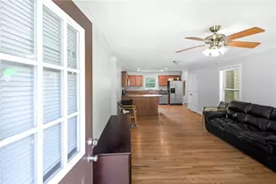 2269 Lakewood Dr NW, Kennesaw, GA 30152 - Photo 4