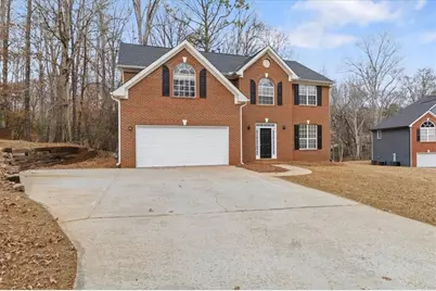 1054 Falls Brooke Drive, Conyers, GA 30094 - Photo 2