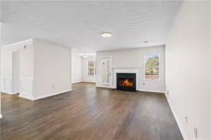 565 Amish Ave, Riverdale, GA 30296 - Photo 6