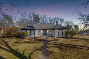 98 Sunridge Dr NW, Rome, GA 30165 - Photo 2