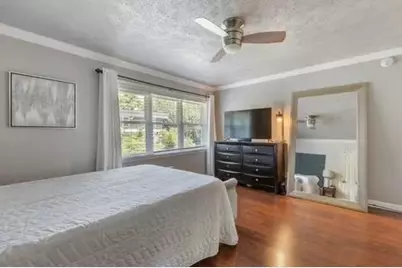 311 Lakemoore Drive NE #C, Atlanta, GA 30342 - Photo 8